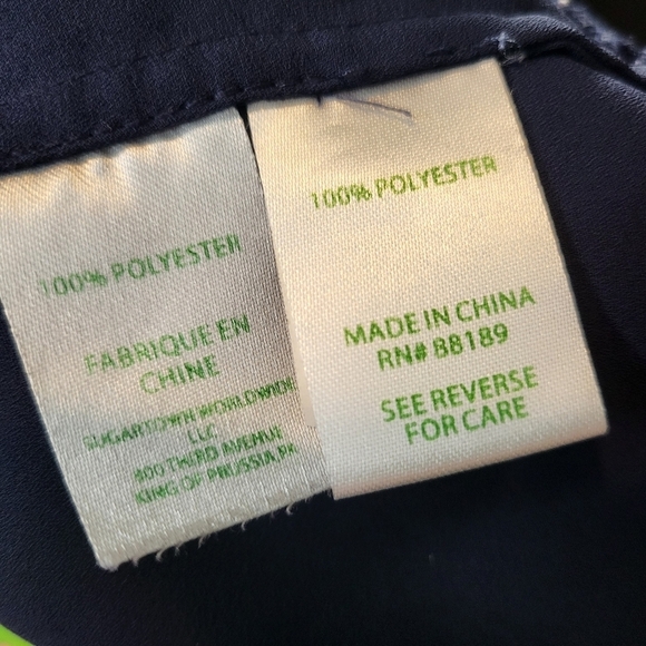 Lilly Pulitzer Gramercy blue sleeveless split v neckline ruffle hem top size M - Picture 10 of 11